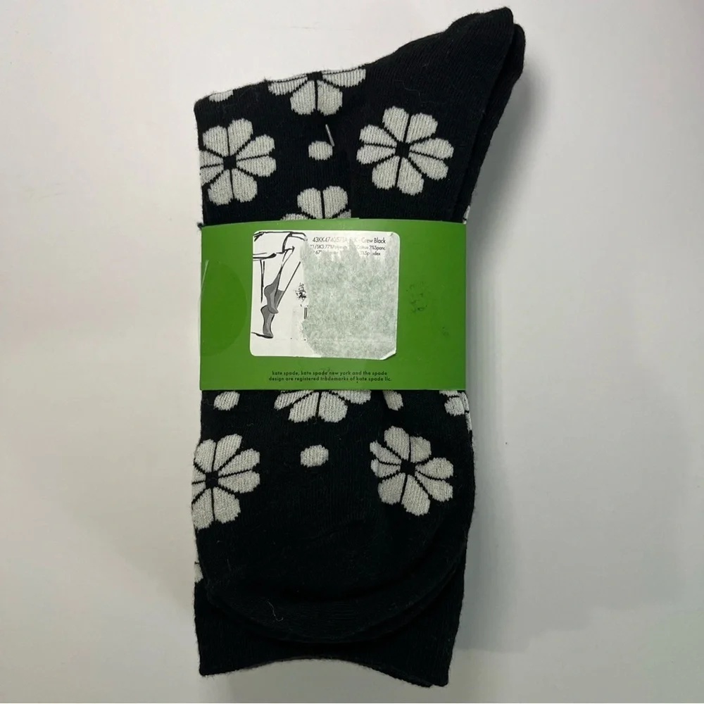 NWT Kate Spade Crew Socks 3 Pack One Size 4-10 Black White Striped Flower Animal - Picture 2 of 8